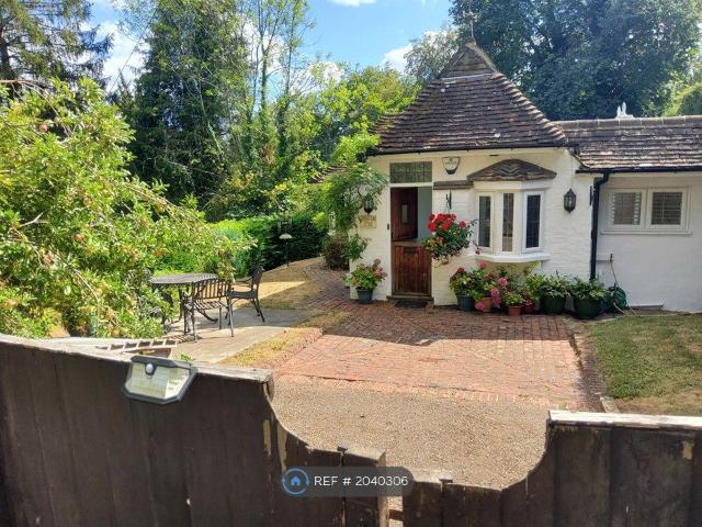 House for rent in Hillview, Surrey