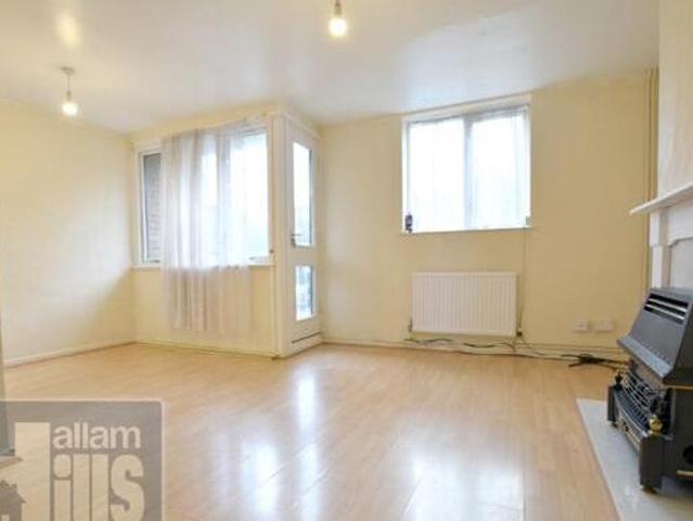 House for rent in Saint Vincent's, Netherthorpe