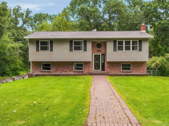 House for sale in Pleasant Valley, New York
