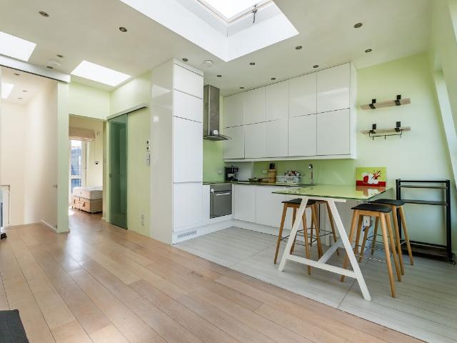 Apartment for rent in Brook Green, Greater London