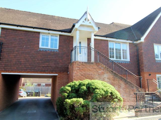 Apartment for rent in Walstead, Mid Sussex