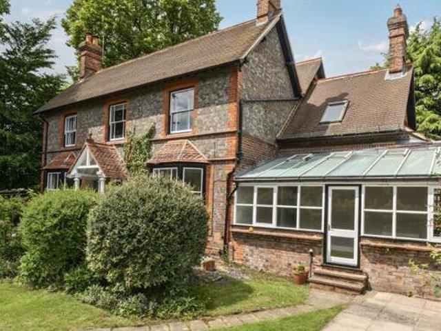 House for rent in Lyons, Greater London