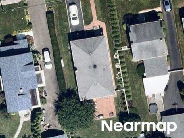 House for sale in Albertson, Nassau County