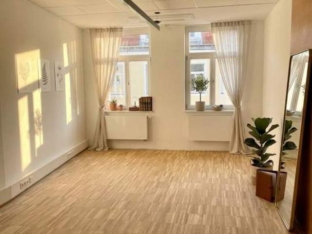 Gewerbe mieten in Baden, Niederösterreich