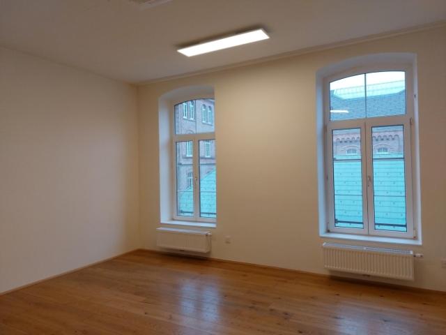 Gewerbe mieten in Schöffelstadt, Mödling