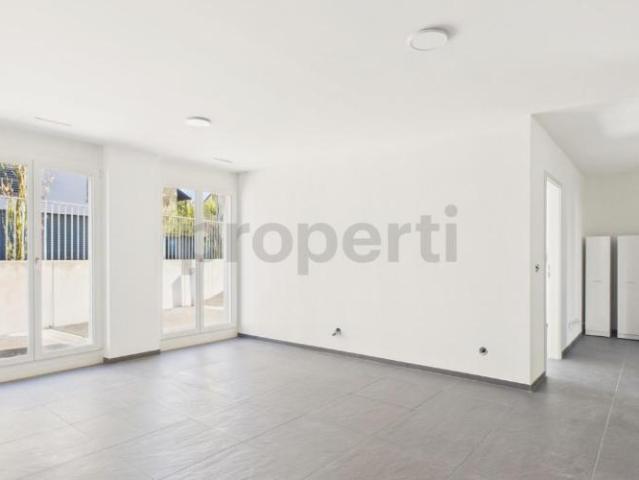 Wohnung kaufen in Opfikon, Zürich