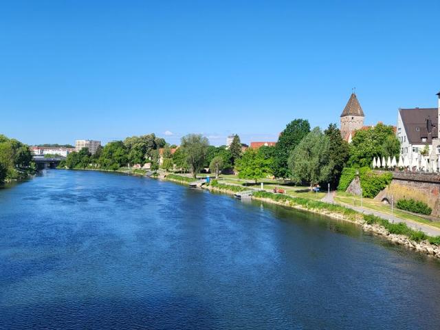Wohnung kaufen in Neu-Ulm, Bayern