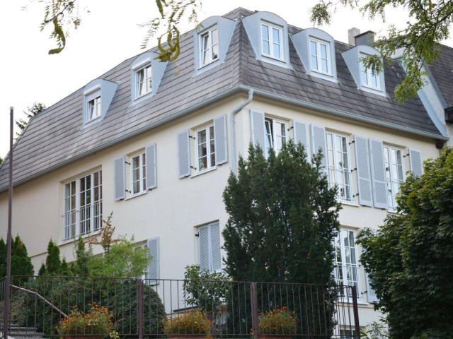 Haus kaufen in Döbling, Wien