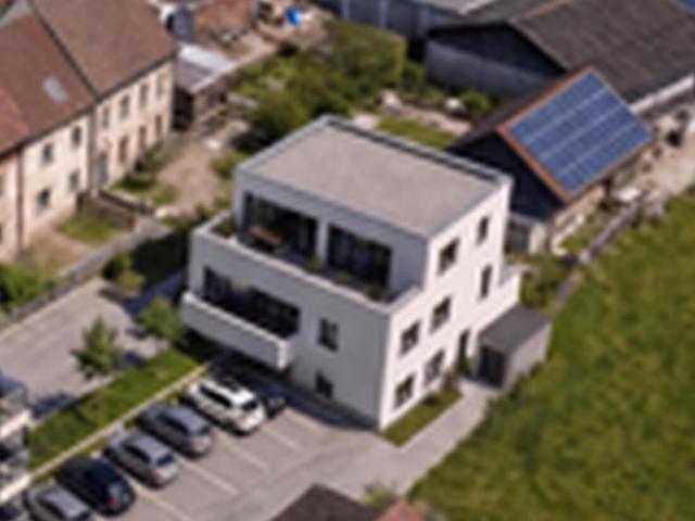 Dachgeschosswohnung kaufen in Unteroberndorf, Breitengüßbach