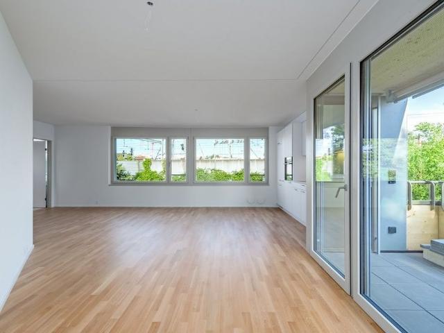 Apartment mieten in Einigen, Zürich