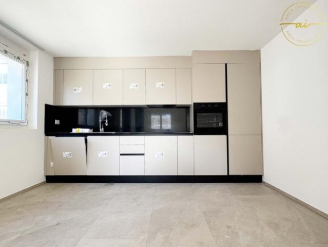 Wohnung kaufen in Cresciano, Tessin