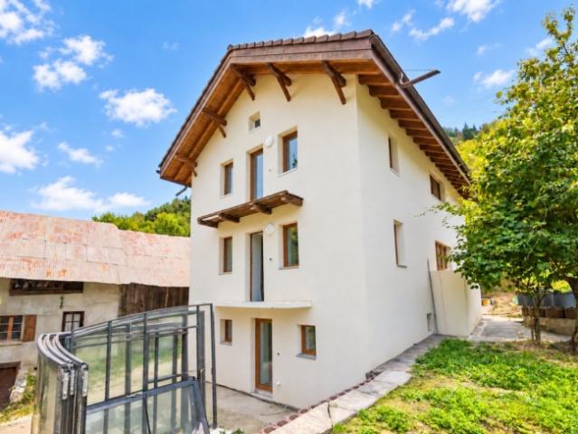 Einfamilienhaus kaufen in Camischolas, Tujetsch