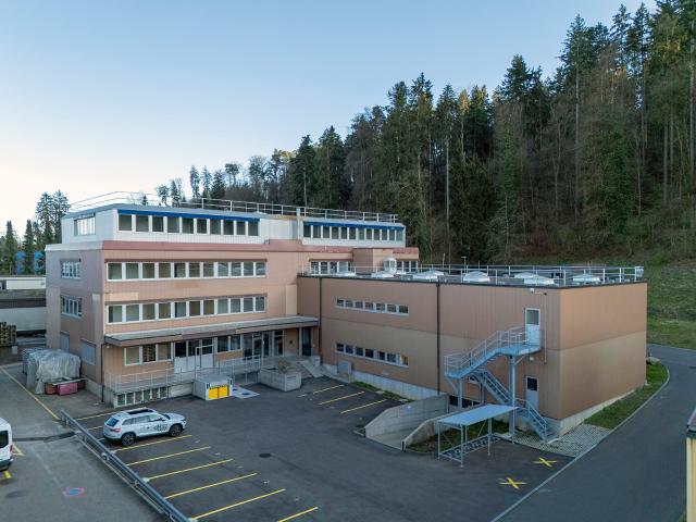 Industrie mieten in Pfaffhausen, Fällanden