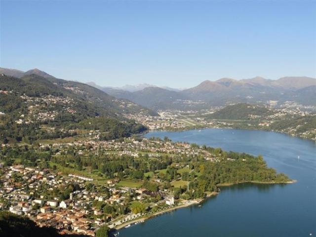 Wohnung kaufen in Caslano, Tessin