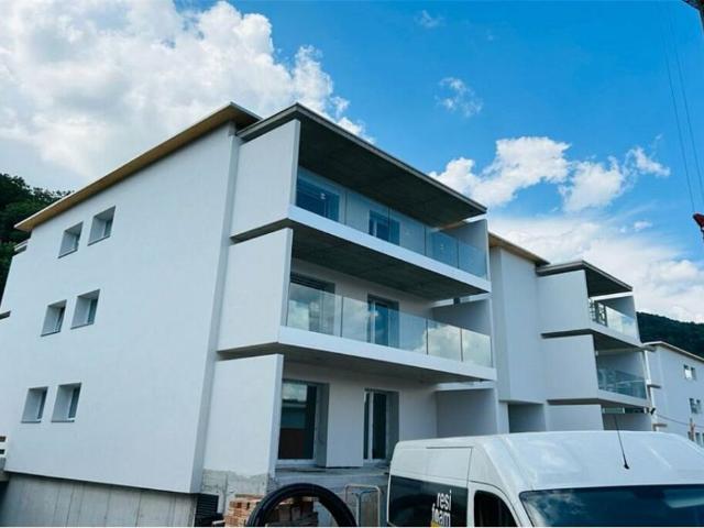 Wohnung kaufen in Caslano, Tessin