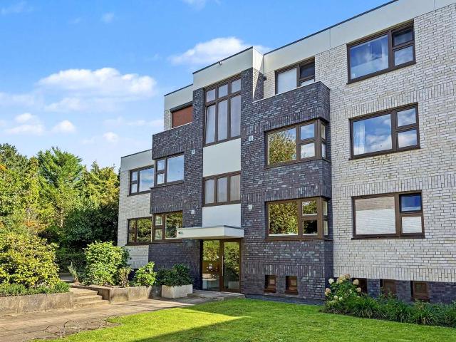Wohnung kaufen in Wedel, Kreis Pinneberg