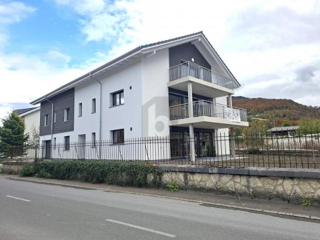 Attikawohnung mieten in Courrendlin, Jura