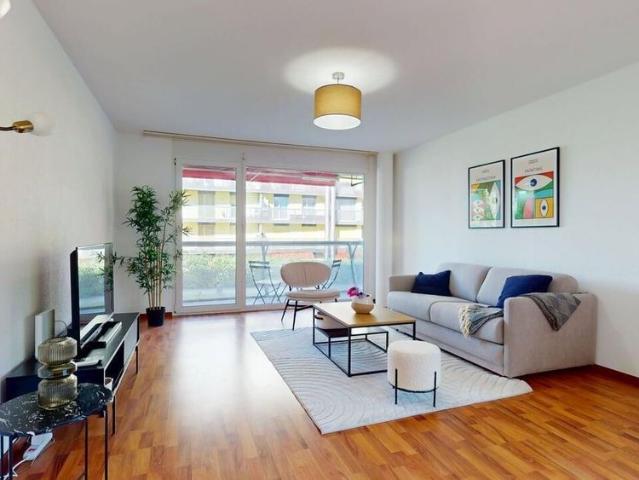 Apartment mieten in Einigen, Zürich