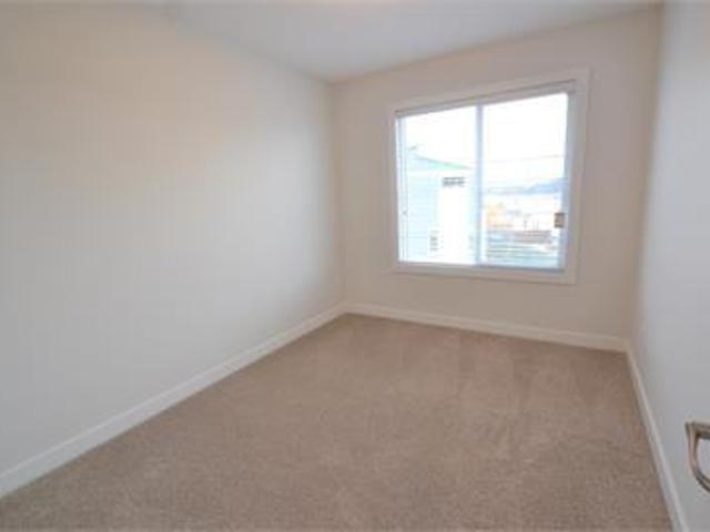 House for rent in Wedgewood, Alberta