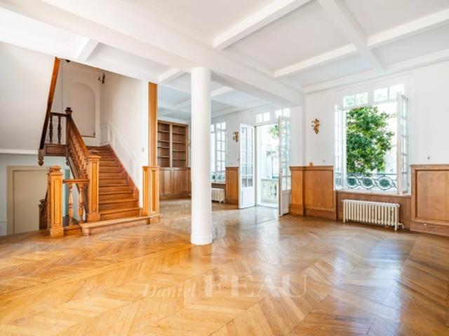 Maison vente à Nanterre, Neuilly-sur-seine