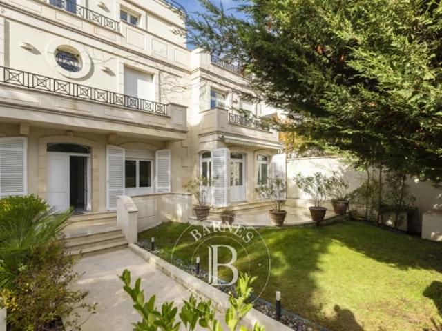 Maison vente à Nanterre, Neuilly-sur-seine