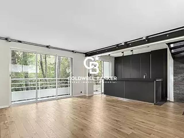 Maison vente à Neuilly-sur-seine