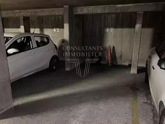 Garage vente à Nanterre, Neuilly-sur-seine