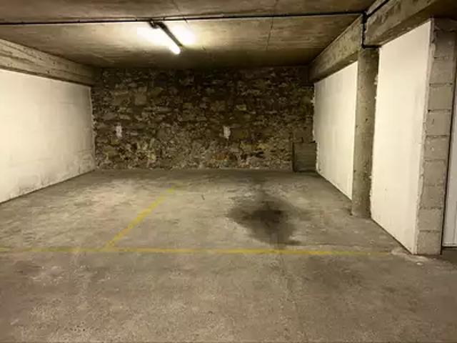 Garage vente à Nanterre, Neuilly-sur-seine