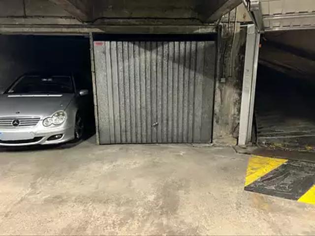 Garage vente à Nanterre, Neuilly-sur-seine