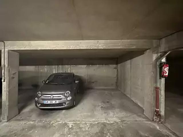 Garage location à Nanterre, Neuilly-sur-seine