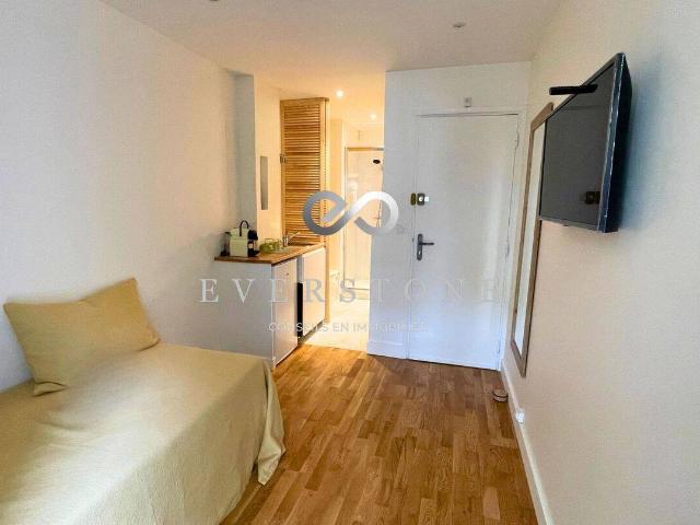 Studio location à Neuilly-sur-Seine, Hauts-de-Seine
