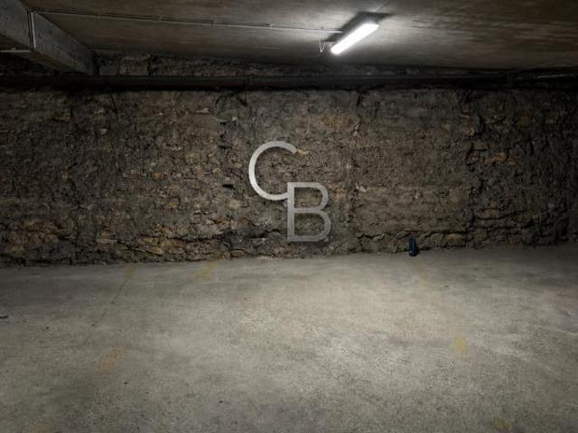 Garage vente à Nanterre, Neuilly-sur-seine