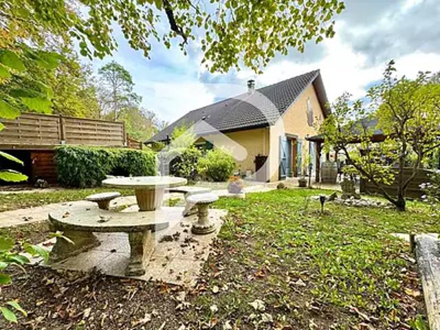 Maison vente à Chaumont, Neuilly-sur-suize