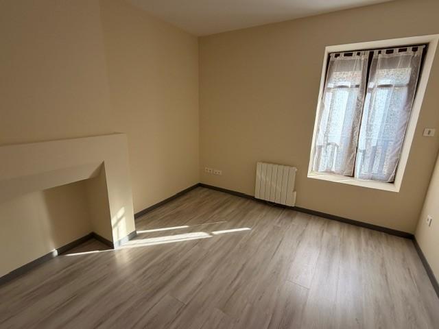Appartement location à Neulise, Loire