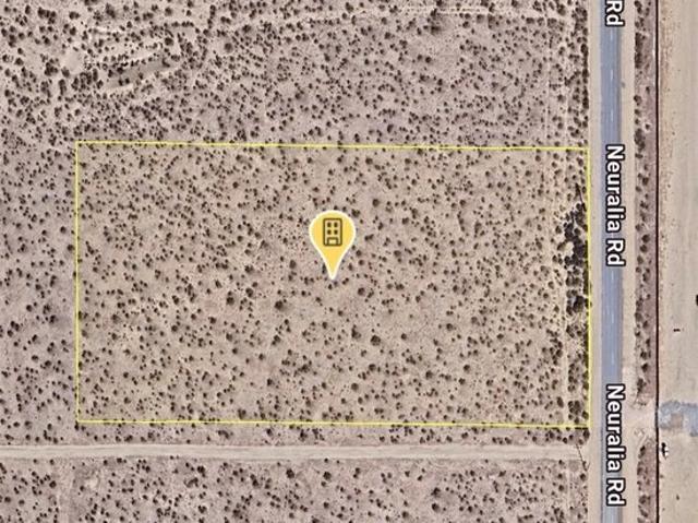 Land for sale in Cantil, California