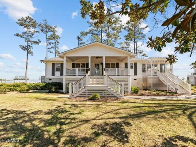 House for sale in Oriental