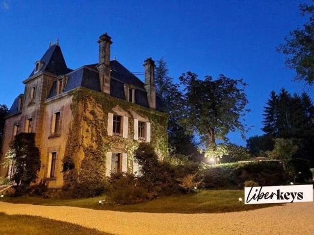 Maison vente à Ussel, Nouvelle-Aquitaine