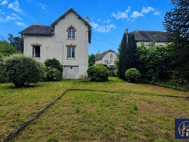 Maison vente à Ussel, Nouvelle-Aquitaine