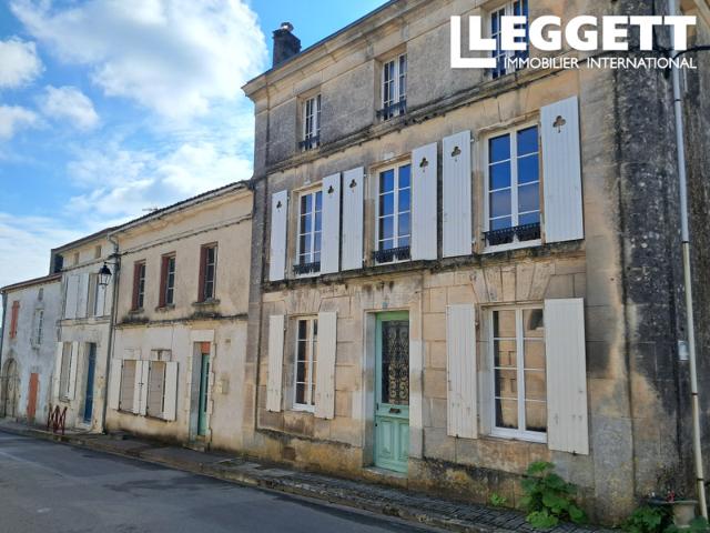 Maison vente à Saint-Jean-d'Angély, Neuvicq-le-château
