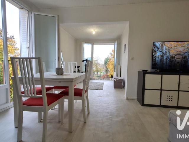 Appartement vente à Neuville-aux-Bois, Loiret