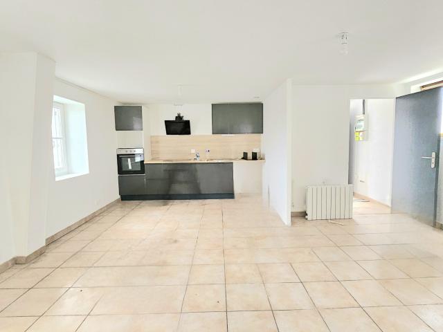 Appartement location à Neuville-de-Poitou, Vienne