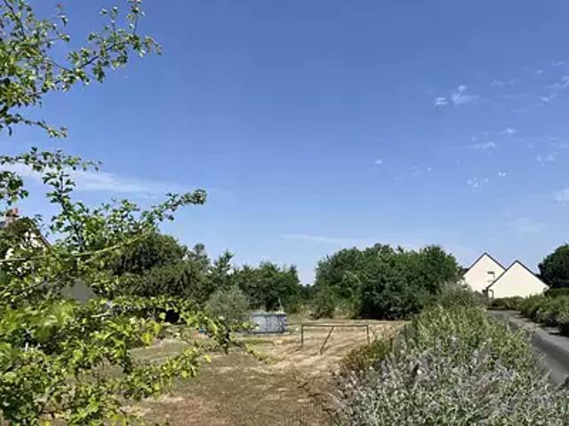 Terrain vente à Loches, Neuville-sur-brenne
