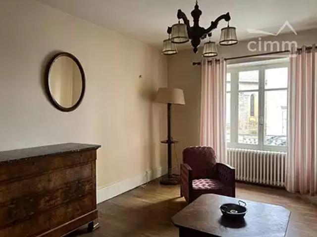 Maison vente à Champ du Parc, Neuvy-Grandchamp