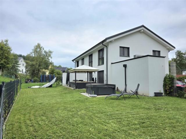 Doppelhaushälfte kaufen in Pirka, Steiermark