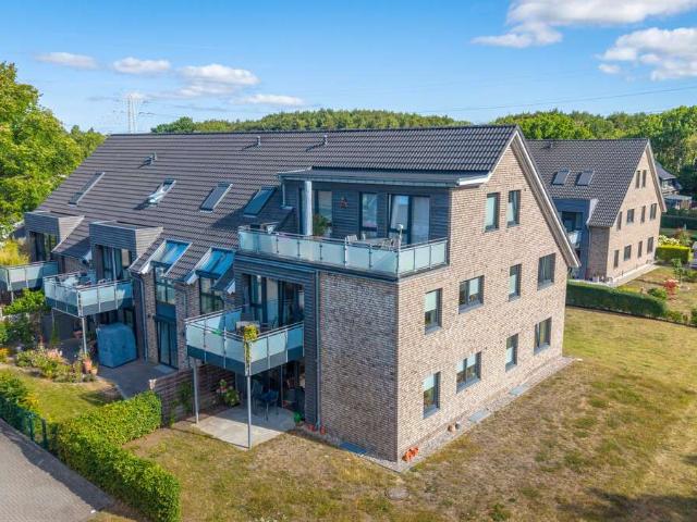 Wohnung kaufen in Schönkirchen, Kreis Plön