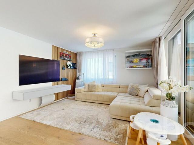 Wohnung kaufen in Dielsdorf, Zürich