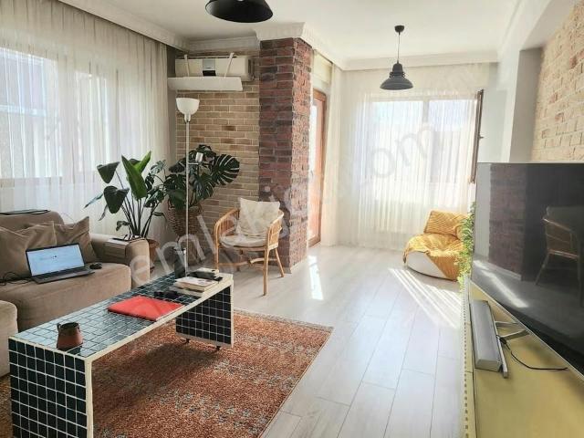 Üsküdar, İstanbul içerisinde satılık mülk