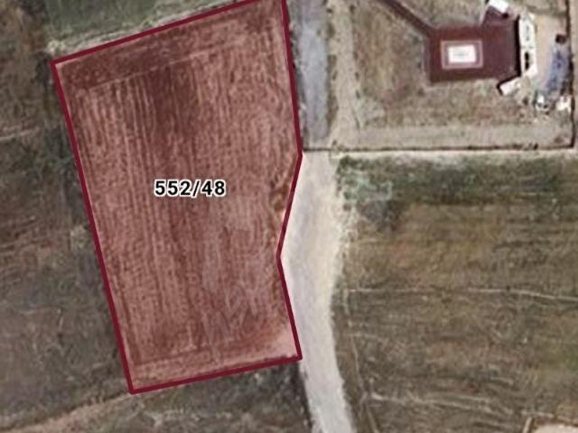 İnallı Köyü, Acıgöl içerisinde satılık Arsa
