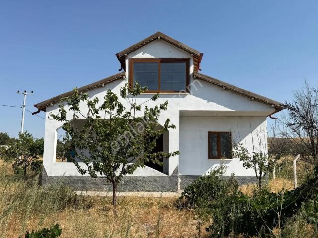 Üçkuyu Mahallesi, İncesu içerisinde satılık Villa