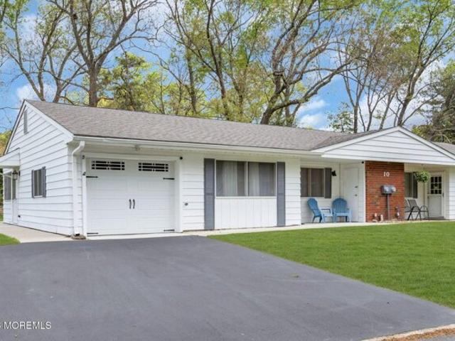 Property for sale in Whiting, New Jersey